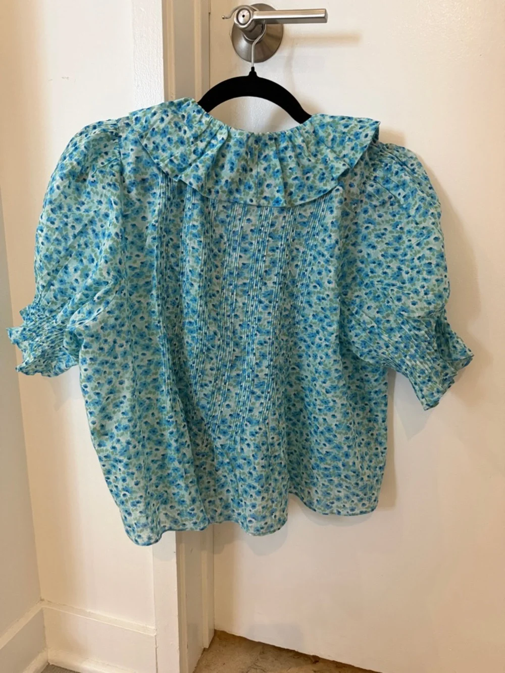 Doen Henri Blue Daisy Fields Floral Ruffle Blouse XS - Picture 5 of 8